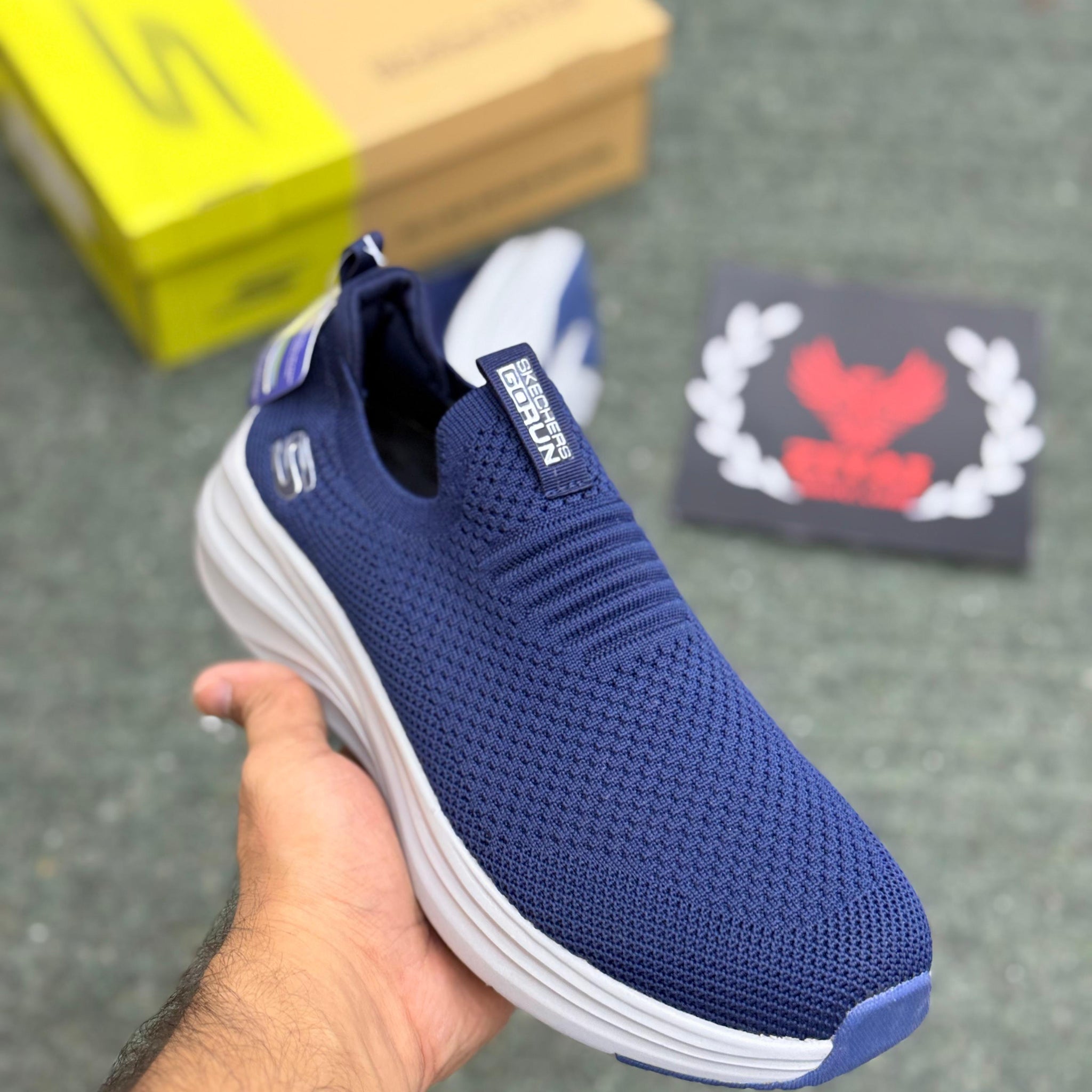 ULTRA GO SKECHERS VAPOR FOAM