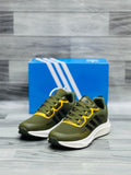 Adi Air Zoom Runners