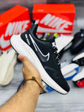 Nike Zoom Runners-