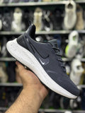 Nike Zoom Runners-