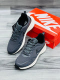 Nike Zoom Runners-