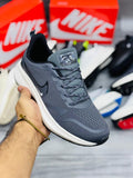 Nike Zoom Runners-