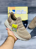 SKECHERS ARCH Fit Foam Memory