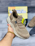 SKECHERS ARCH Fit Foam Memory