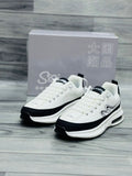 FlashFit Sneakers – Trendy & Comfortable!