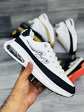 FlashFit Sneakers – Trendy & Comfortable!