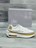 FlashFit Sneakers – Trendy & Comfortable!