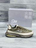 FlashFit Sneakers – Trendy & Comfortable!