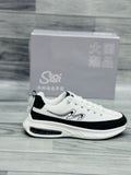 FlashFit Sneakers – Trendy & Comfortable!