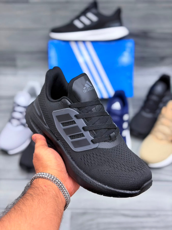 Adi Ultra Boost  Black