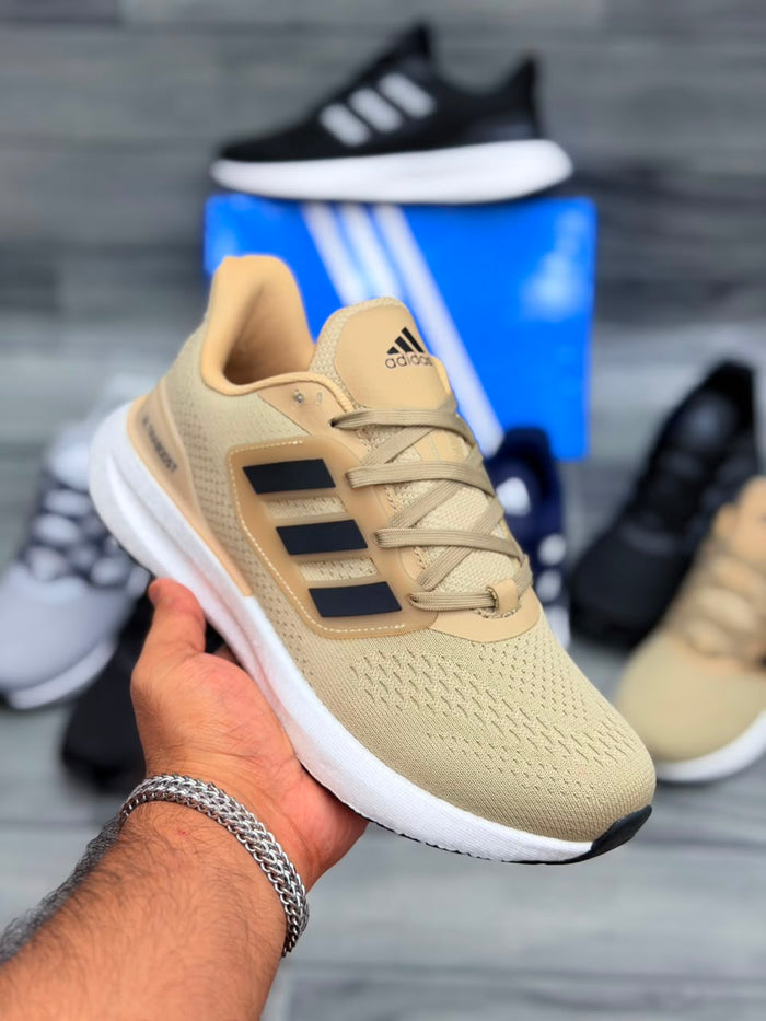 Adi Ultra Boost Beige