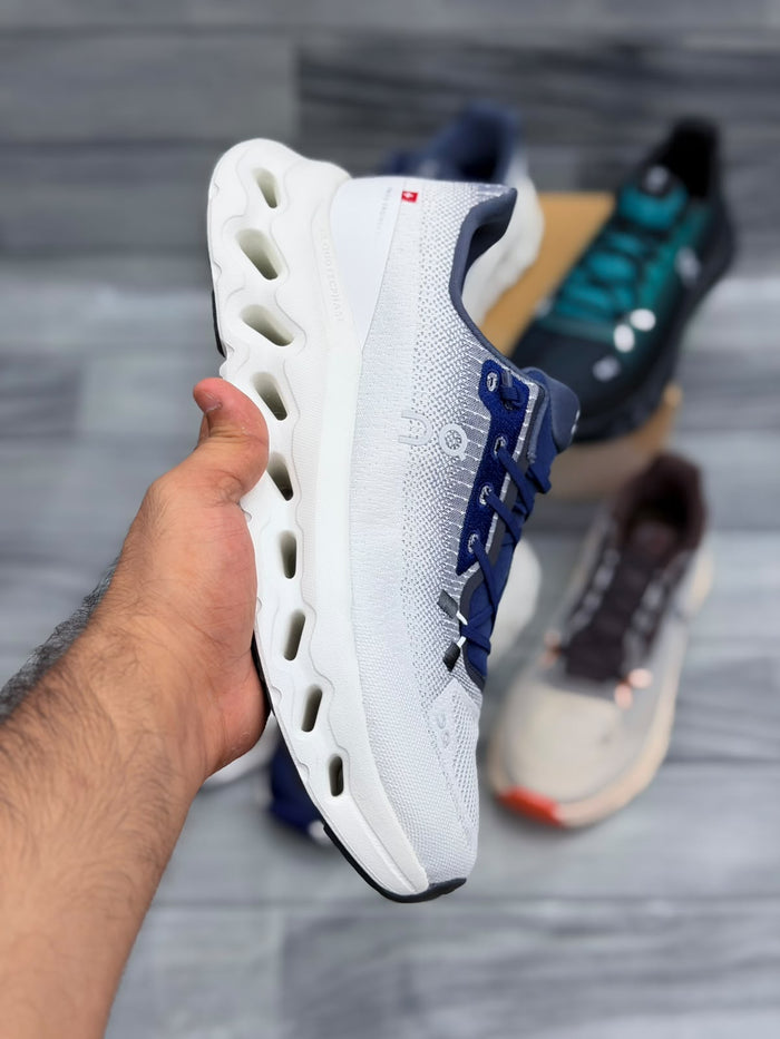 ON CLD TILT RUNNING SHOES NB