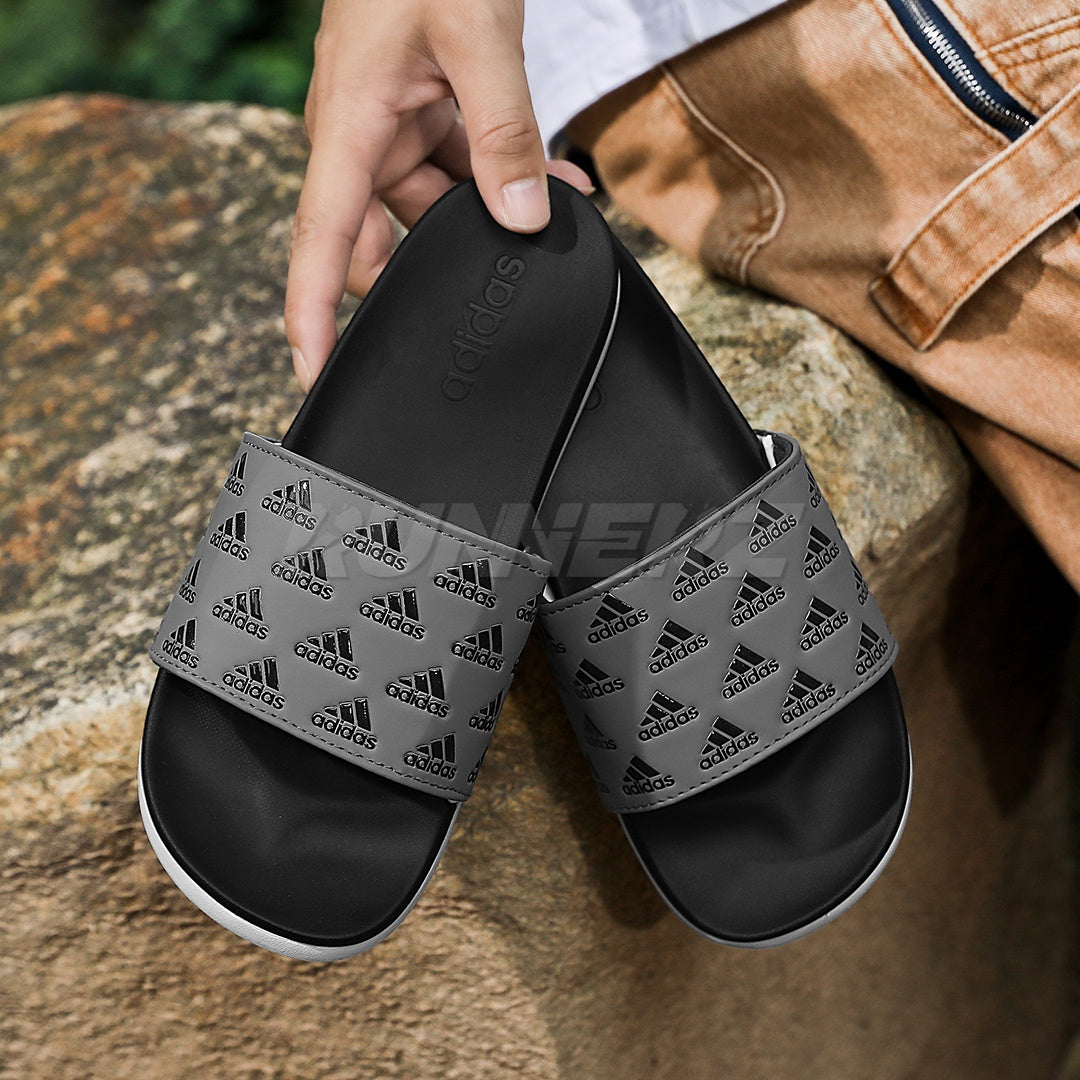 Adi small logo comfort slides