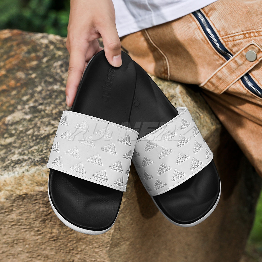 Adi small logo comfort slides