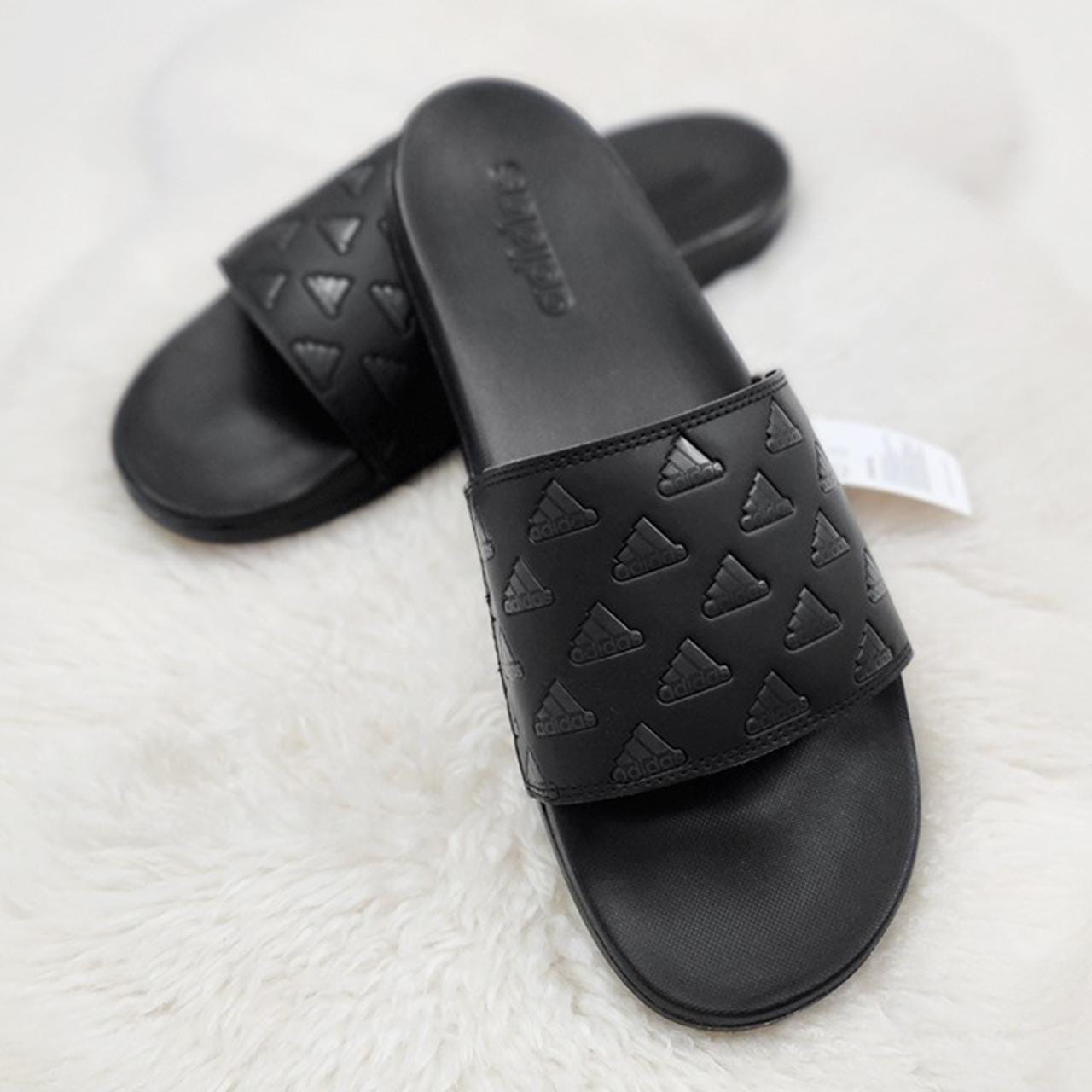 Adi small logo comfort slides