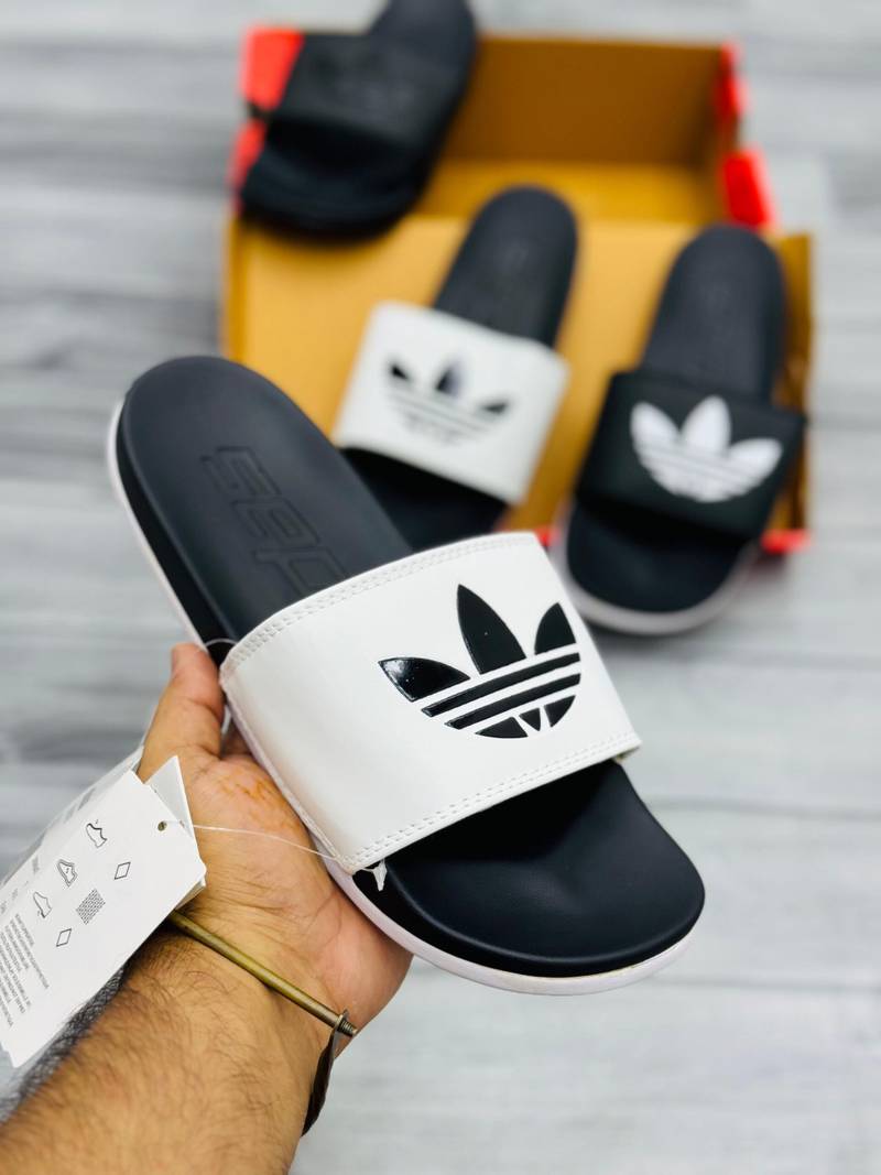 Adi Adilette slides