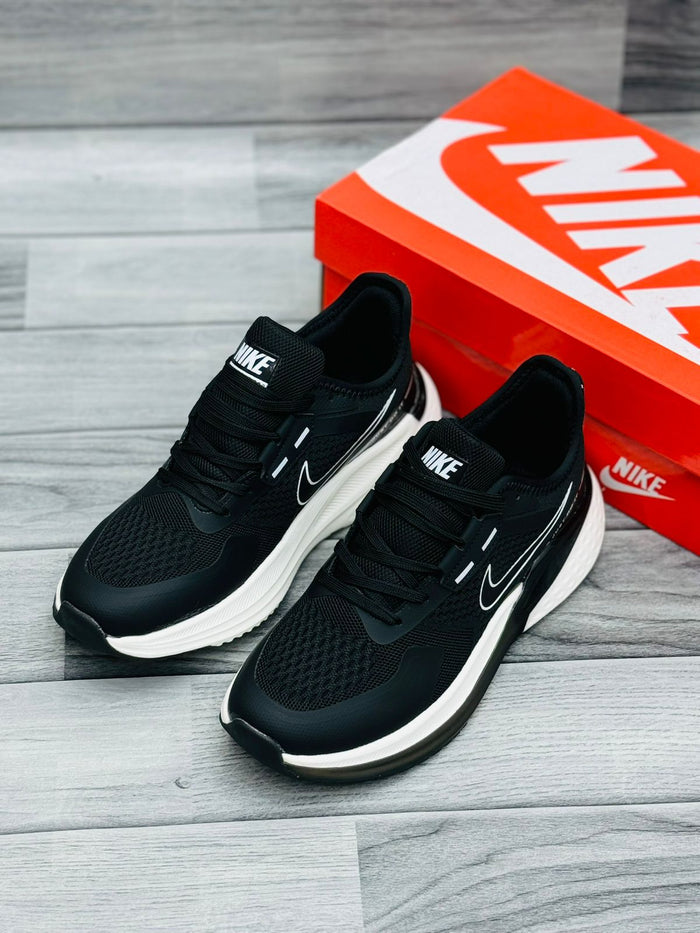 Nk Hyper Brust Shoes